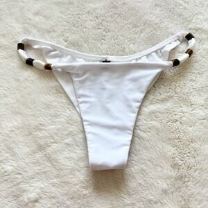 NEW!!! VIX Paula Hermanny white bikini bottom size M